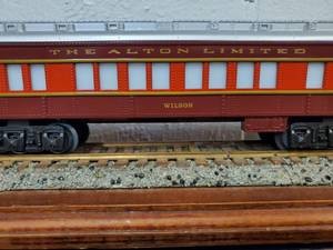 lot 150 image: Lionel Chicago & Alton Illuminated Wilson Passenger Car 6-9556