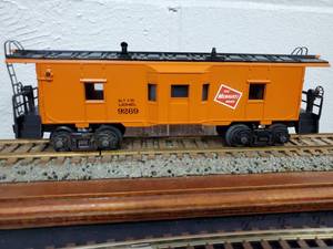 lot 161 image: Lionel Milwaukee Road Caboose 6-9269