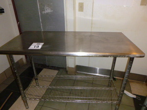 Stainless Steel Table with Bottom Rack