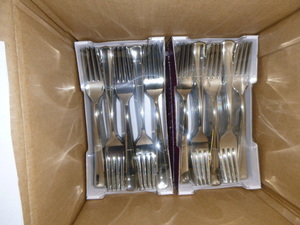 Mosaic Silver Look Plastic Forks