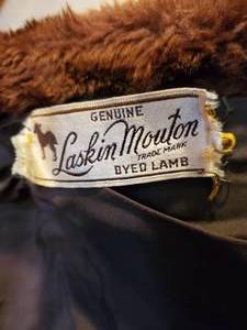 Genuine lambs Wool Womens Coat (Ladies Medium)