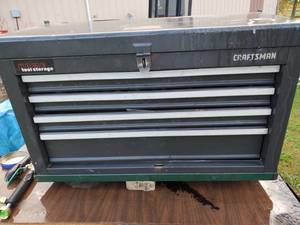 Craftsman Tool Box (Good set of tools)