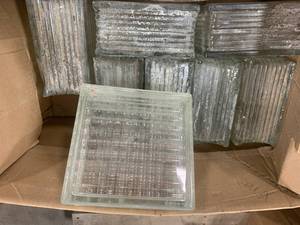 lot 31 image: Lot of 8 Glass Blocks (7 12 x 7 12 x 3 34)