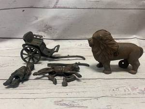 lot 39 image: Cast Vintage Items