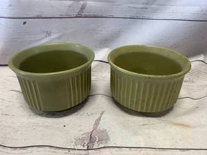 lot 48 image: Lot of 2 McCoy #138 Bowls