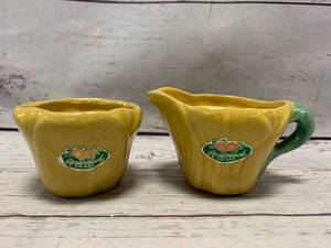 lot 109 image: Rosemeade Cream & Sugar with Rare Green Handle (no chips)