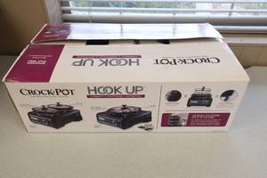 lot 2 image: Crock Pot Hook Up