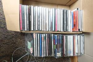 lot 47 image: Box of CDs