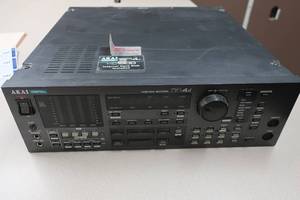 lot 70 image: Akai DR4d Hard Disk Recorder