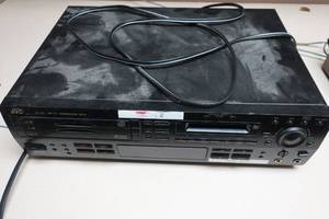 lot 110 image: JVC XU-301 Mini DiscCD Player
