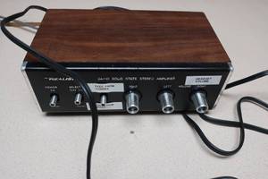 lot 111 image: Realistic SA-10 Stereo Amplifier