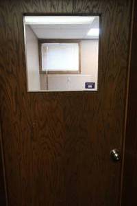 lot 129 image: Doors & Window Treatments