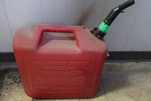 lot 148 image: 5 Gallon Gas Can