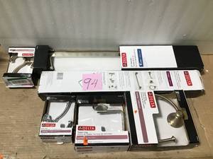 lot 94 image: MIX LOT OF TOWEL RING, TOWEL BAR, & Compel 25 in. Double Towel Bar in Stainless by Delta in good condition