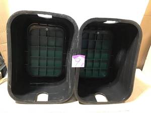 15 in. x 21 in. x 6 in. Rectangular Valve Box in Black Body Green Lid in good condition