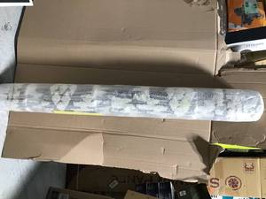 Bazaar Yara GreyWhite 5 ft. x 7 ft. Geometric Polypropylene Area Rug in good condition
