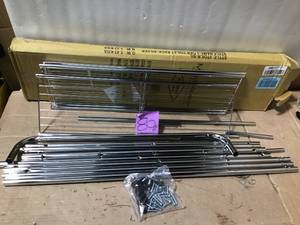 23.5 in. (W) x 60 in. (H) x 9.5 in. (D) Over the Toilet Bathroom Space Saver in Silver in good condition