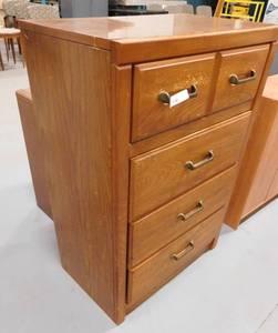4 Drawer Dresser - 30 x 18 x 43(h)