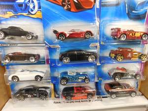 12 - New Hot Wheels