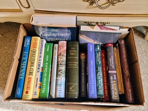 lot 25 image: Lot of Books #1