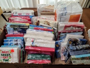 lot 42 image: Large Lot Of Holiday Napkins