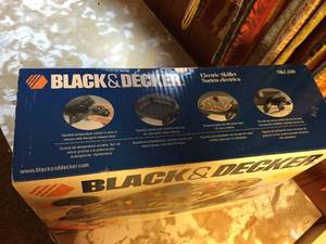 lot 152 image: Black And Decker Electric Skillet