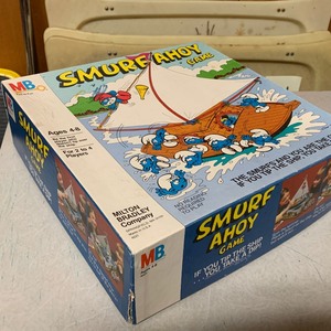 lot 69 image: Smurf Ahoy Game