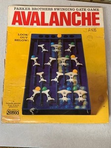 lot 65 image: Vintage 1960s Avalanche Game