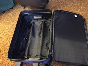 lot 82 image: Suitcase Lot