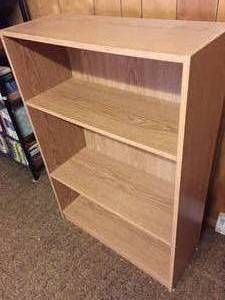 lot 93 image: Three Shelf Bookcase