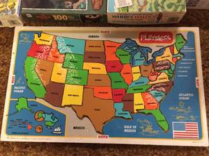 lot 96 image: Large Puzzle Lot