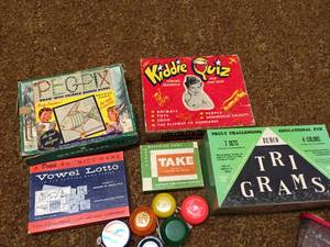 lot 98 image: Vintage Games and Toys