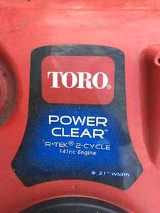lot 160 image: Toro Power Clear 21 Inch Snow Blower