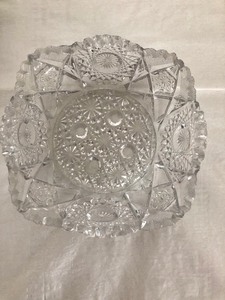 lot 37 image: Glassware Items