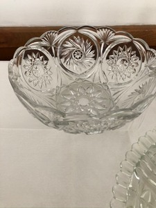 lot 35 image: Glassware Lot
