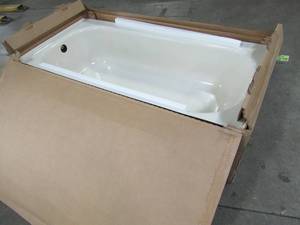 lot 402 image: Bootz Industries Aloha 60 x 30 x 14 14 Right Drain Rectangular Alcove Soaking Bathtub in Bone - Enamel Chip Top LH Front of Tub