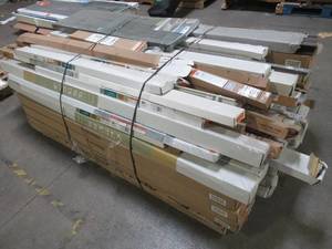 lot 425 image: WHOLESALE MIXED PALLET OF MISCELLANEOUS WINDOW SHUTTERS, INDOOR BLINDS, ACORDION DOORS AND MORE