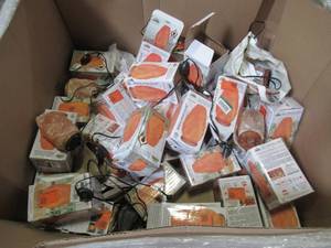 lot 130 image: WHOLESALE MIXED PALLET OF MISCELLANEOUS HIMALAYAN SALT LAMPS