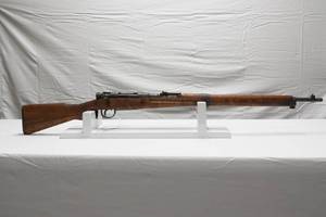lot 97 image: Rifle