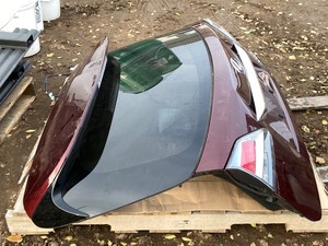 lot 25 image: Lexus SUV Rear Door  Hatch