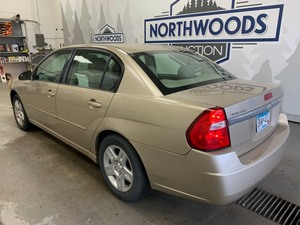 2006 Chevy Malibu -No Reserve-
