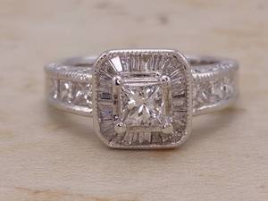 lot 5 image: Gorgeous High Grade 1.45 Carat Diamond Estate Ring in 14k White Gold $5800 Retail