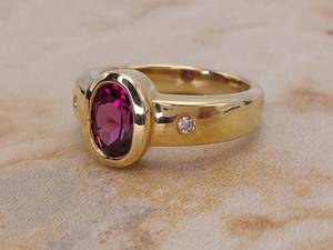 lot 40 image: Rare  Contemporary Bezel Set Mozambique Garnet and Diamond Estate Ring in 14k Yellow Gold $2300 Retail
