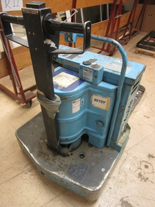 YALE MOTORIZED HAND LOW-LIFT PALLET TRUCK, 4,000 LB. LIFT CAPACITY