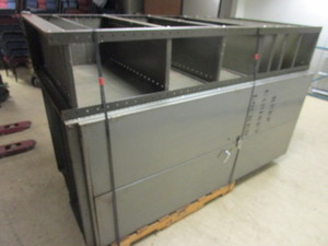 lot 103 image: METAL STORAGE CABINETS, METAL SHELF UNIT