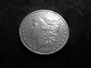 lot 17 image: 1889 CC Morgan Silver Dollar