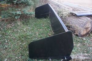 lot 2 image: Brand New Universal Mount Bobcat Skid Loader Skid Steer 8 Snow Pusher Attachment