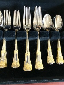 lot 16 image: Royal Albert Old Country Rose Flatware Set