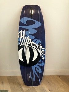 lot 41 image: Hyperlite Motive Womens or Childrens Wakeboard