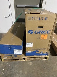 lot 93 image: GREE 30,000 BTU WI-FI PROGRAMMABLE 2.5 TON DUCTLESS MINI SPLIT AIR CONDITIONER WITH HEAT KIT - 230-208-VOLT60Hz NOT USED SEE PICS